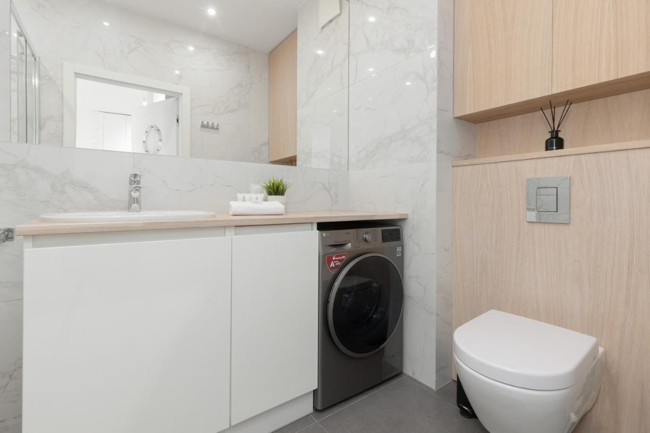 Appartamento Sarmacka With Balcony Wilanow By Renters *